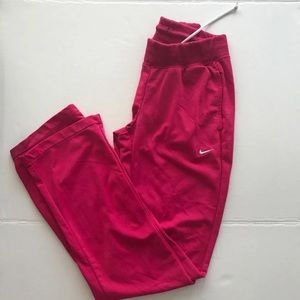 hot pink nike sweatpants